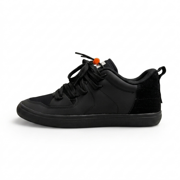 GSTRONAUT BLACK CZA