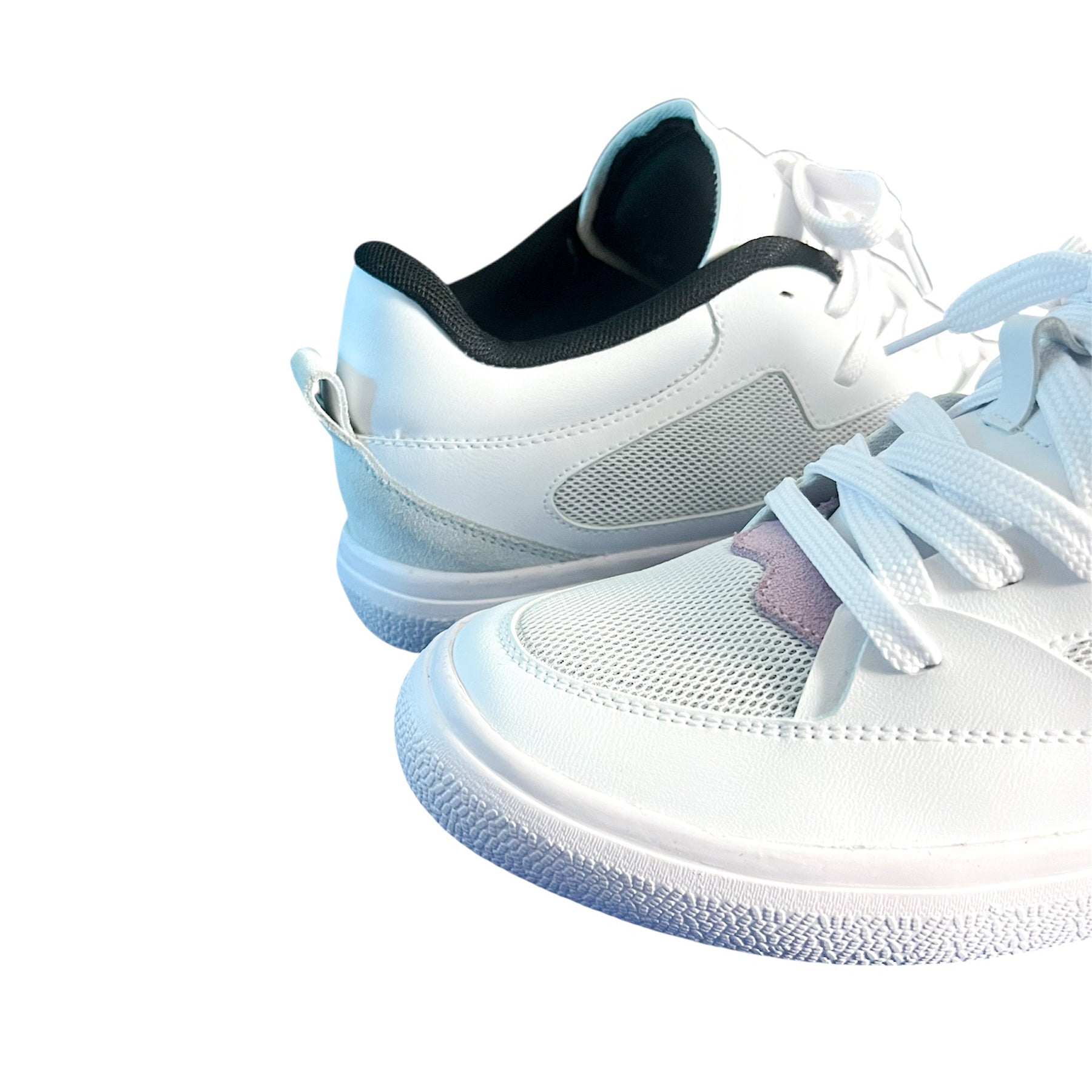 SKY WHITE