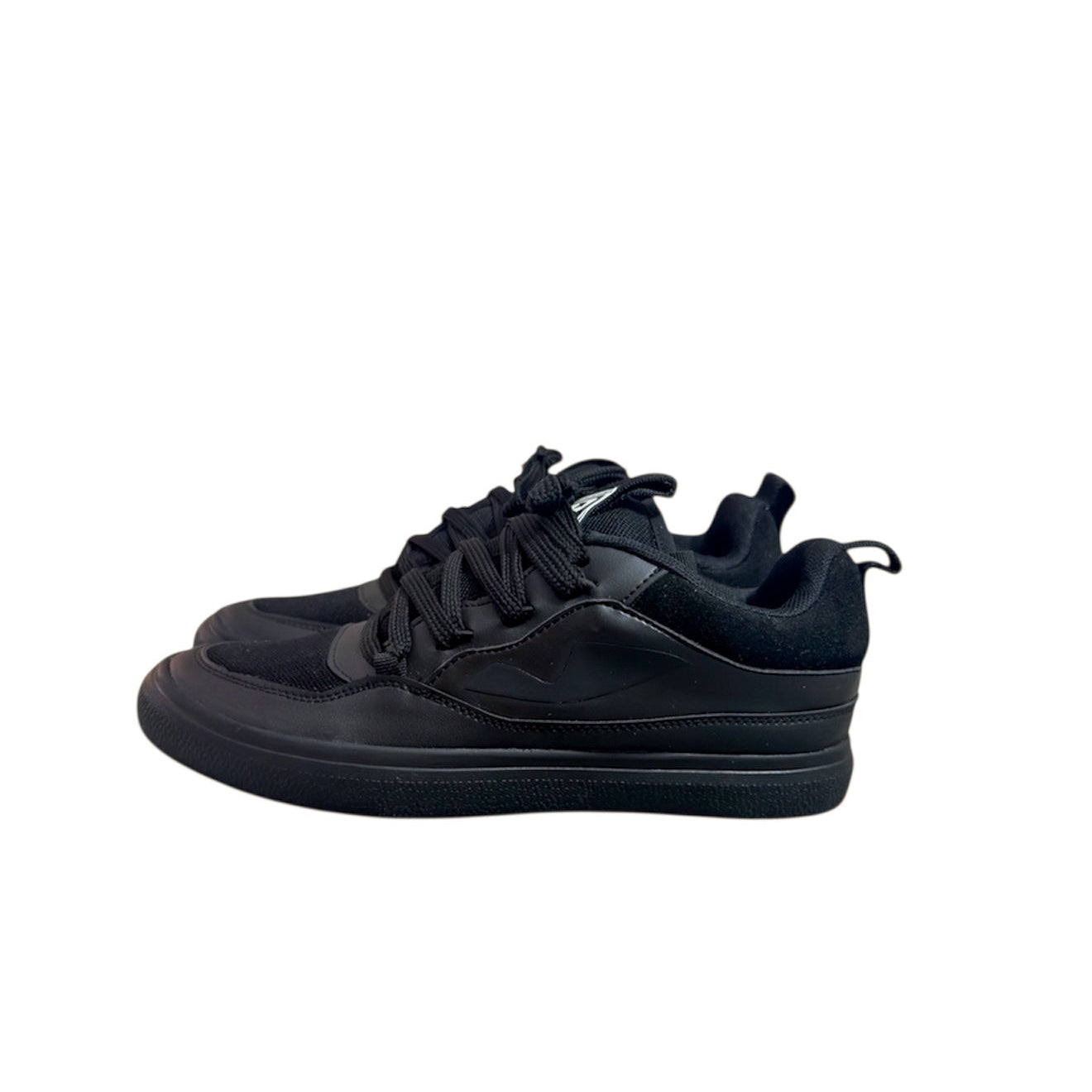 DUNE BLACK